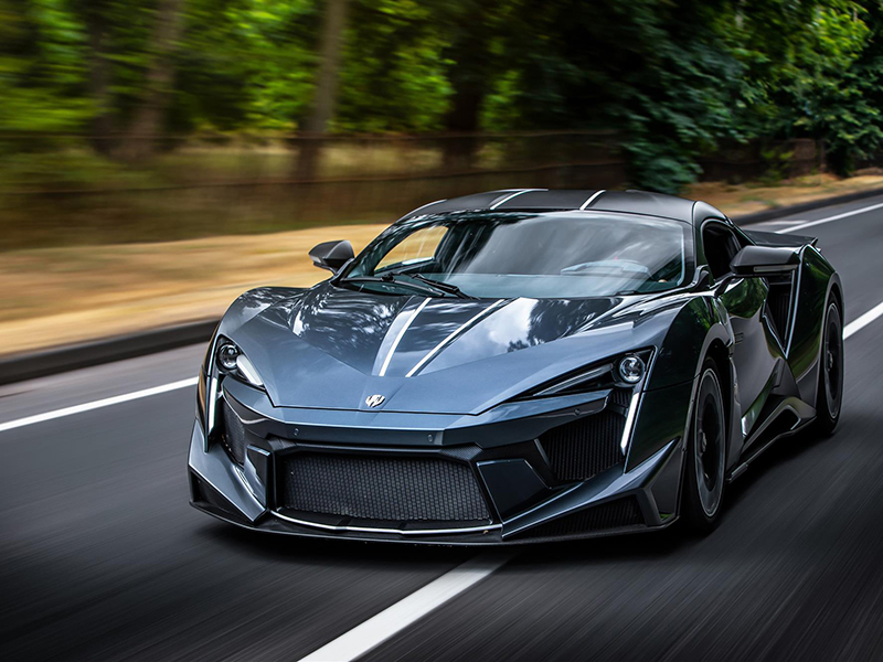 سيارة W Motors Fenyr SuperSport تعـبر الأطلسي: سيارة الهايبركار الجديدة كلياً لأول مرة على الأراضي الأمريكية
